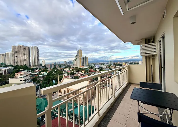 Prisma Pasig Gateway With Balcony And Wifi Manila