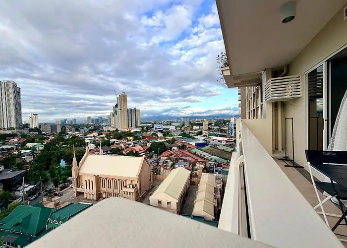 Prisma Pasig Gateway With Balcony And Wifi Manila