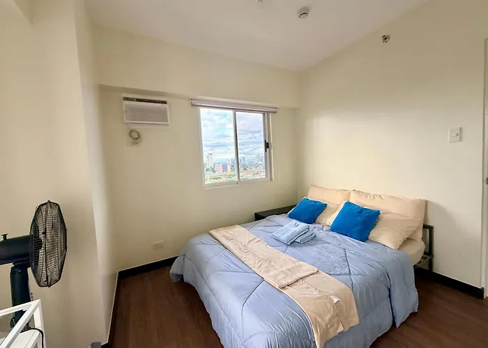 Prisma Pasig Gateway With Balcony And Wifi * Manila