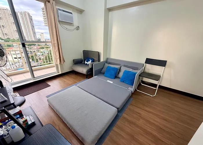 Apartment Prisma Pasig Gateway With Balcony And Wifi